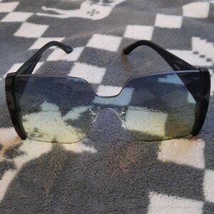 Semi-Rimless Oversized High  Fashion Color Gradient 400UV Protection Sunglasses